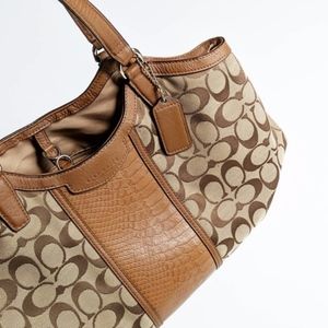 Coach Tote